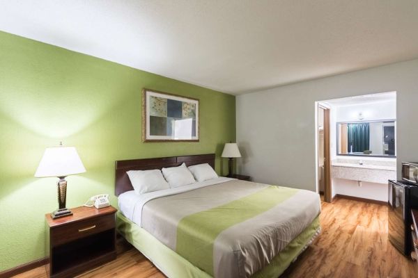 MOTEL 6 MATTOON IL (Magnet)